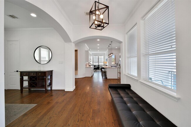 Photo - 1035 Herkimer St