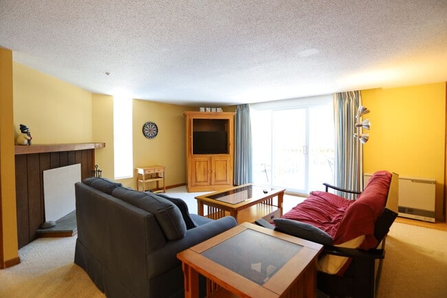 Photo - 52 Orris Rd Unit 52 Upper