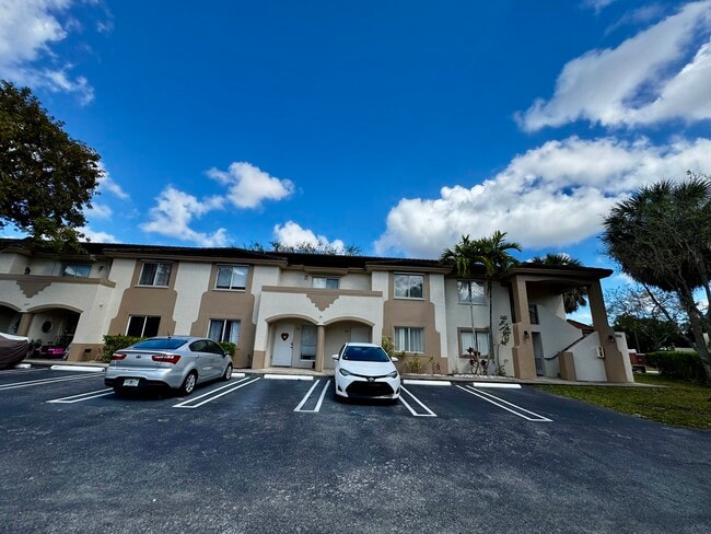 Photo - 6676 SW 115th Ct Unit 404