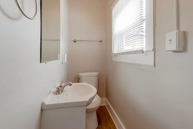 Photo - 1230 St Peter St