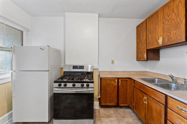 226 Court St Unit 10