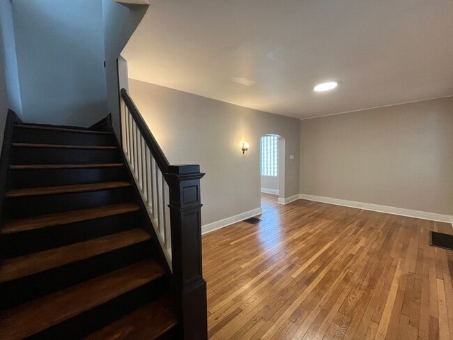 Photo - Lovely 2BR Home w/Fenced in Backyard!