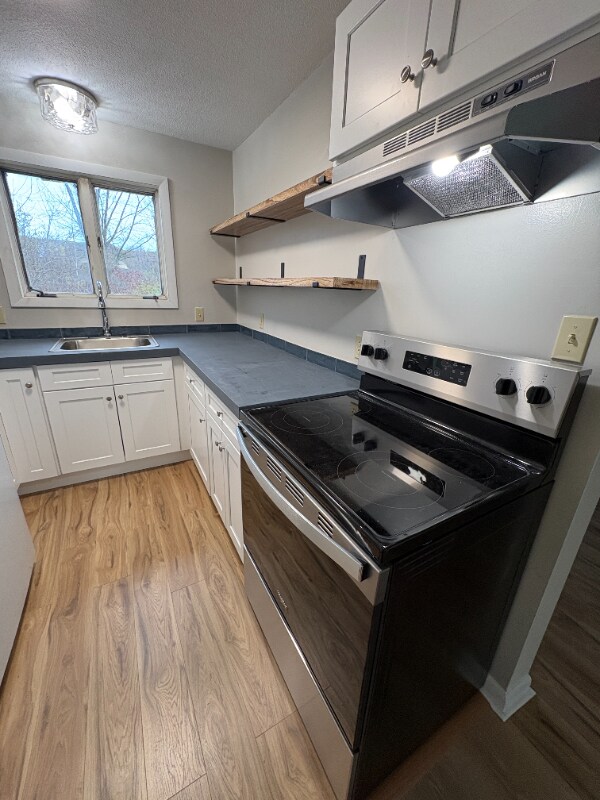 Building Photo - 26 Hadley Rd Unit 28