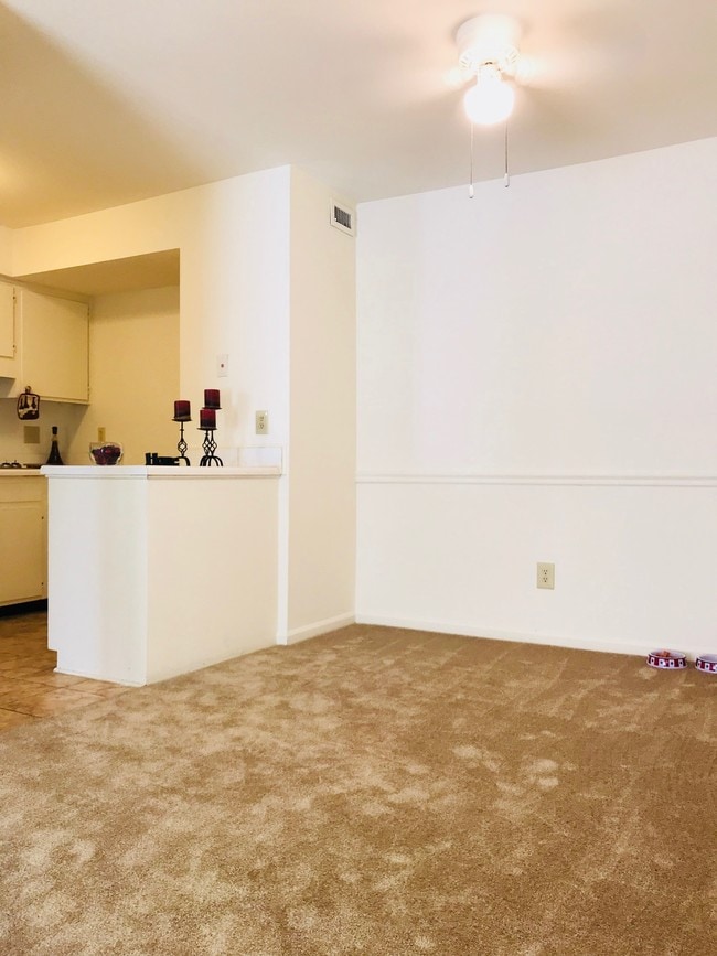 Georgetowne Woods Apartments