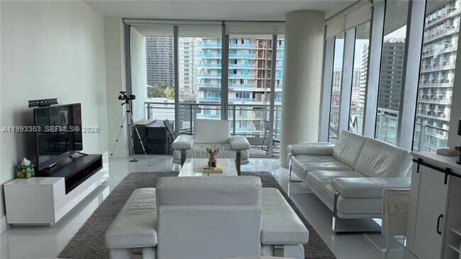 Photo - 92 SW 3rd St Unit 92 SW 3rd St # 1505