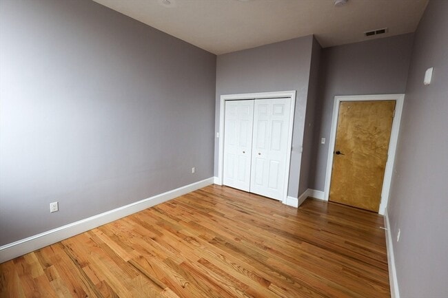 Photo - 66 Main St Unit 2D