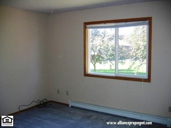 Photo - Nice spacious townhome in a central location