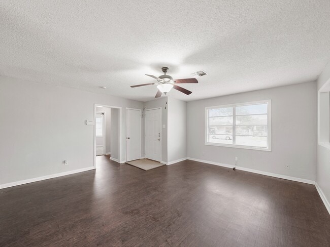 Photo - 3006 14th Ave N