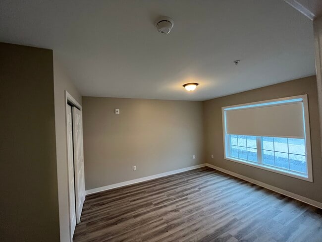 Master Bedroom - Swanzey West Apartments