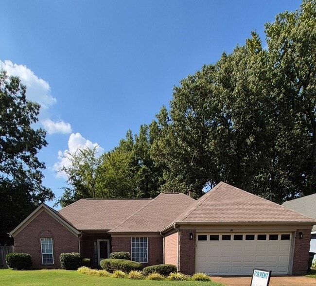 Building Photo - 9184 Fletcher Trace Pkwy Rental