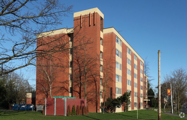 Barton Place Apartments For Rent in Seattle, WA
