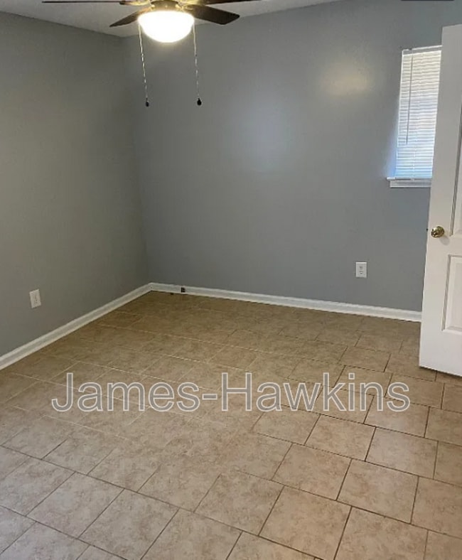 Photo - 636 Green Leaf Dr