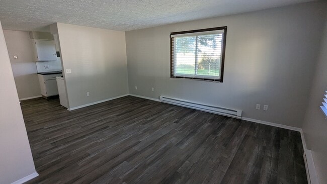 Photo - MN Cedar Village (797) Unit Apt A