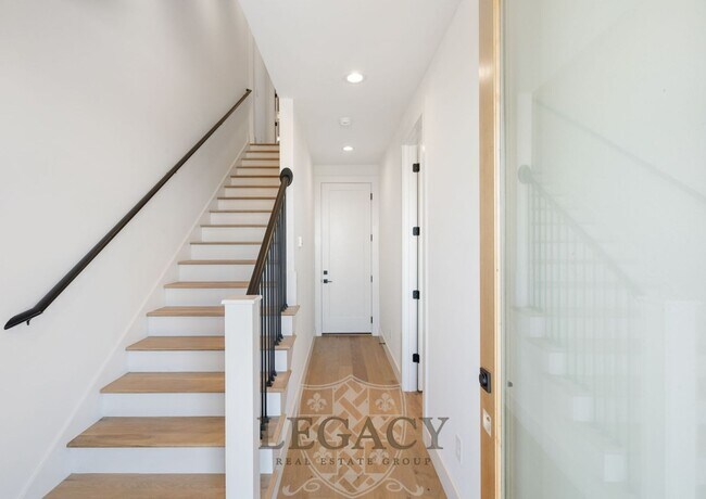 Photo - 1019 12th Ave N