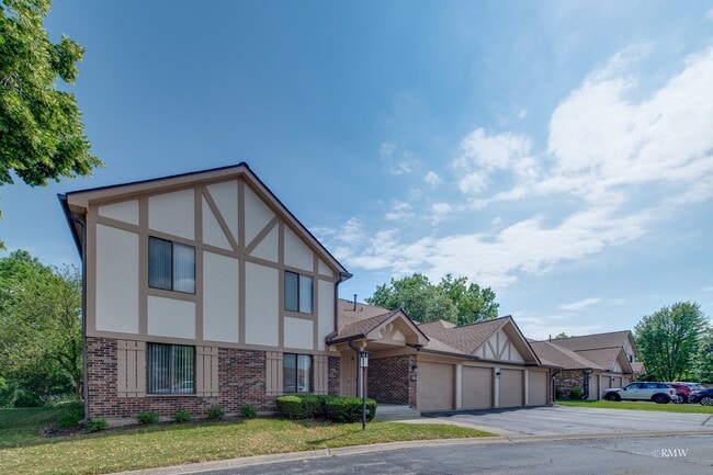 Photo - 1232 Knottingham Ct Condo Unit 2B