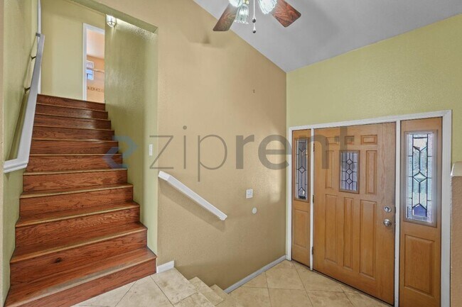 Photo - Unit