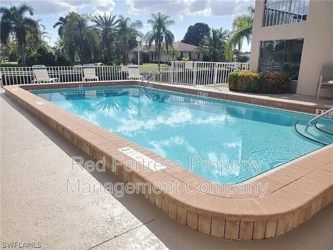 Photo - 1304 Miramar St Unidad #202