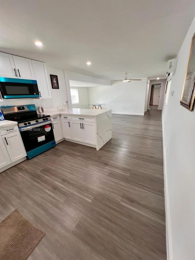 Photo - 2901 SW 58th St