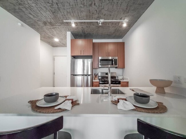 Photo - 1408 S Wabash Ave