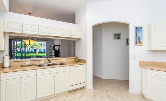 Photo - 1604 Triano Cir Unit 1604
