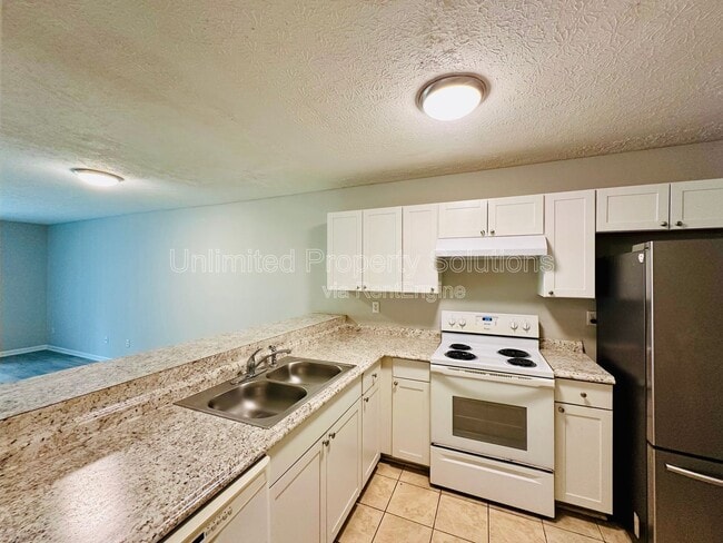 Photo - 211 Sunn Aire Ct Unit A