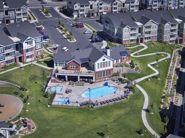 Clubhouse - Cresthaven Rental