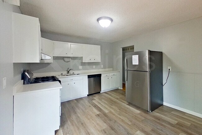 Photo - 11623 Altozano Ln