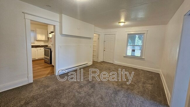 Photo - 1701 E Desmet Ave