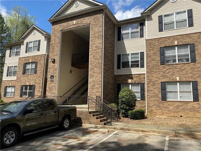Photo - 3247 Fairington Dr