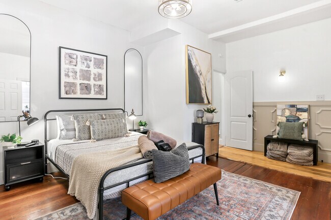 Photo - 505 E Mc Donough St