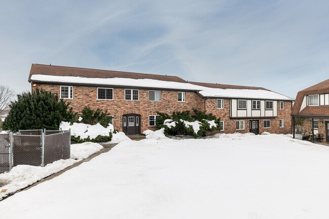 Building Photo - 404 21st Avenue Pl Unit 404