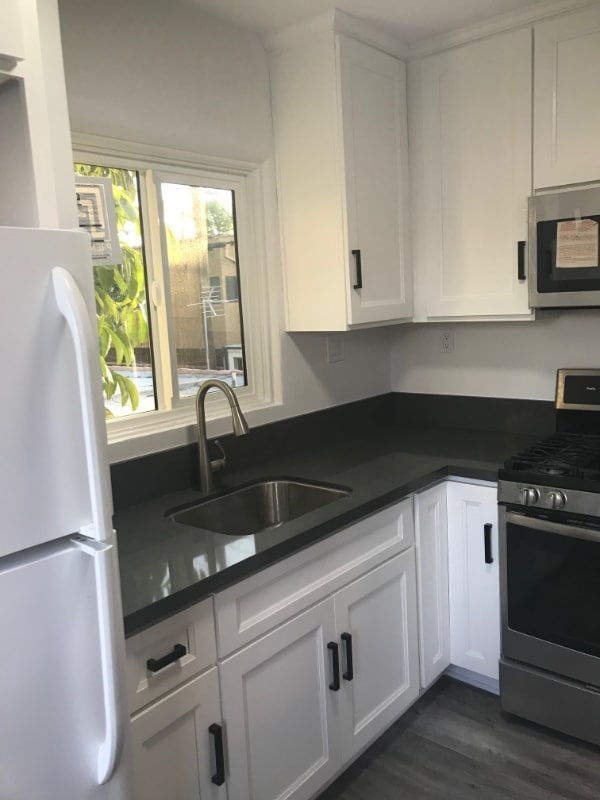 Photo - 3759 Lewis Ave