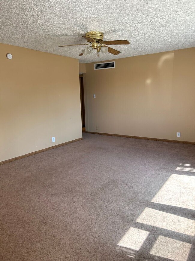 Photo - Large Family Home close to Schools