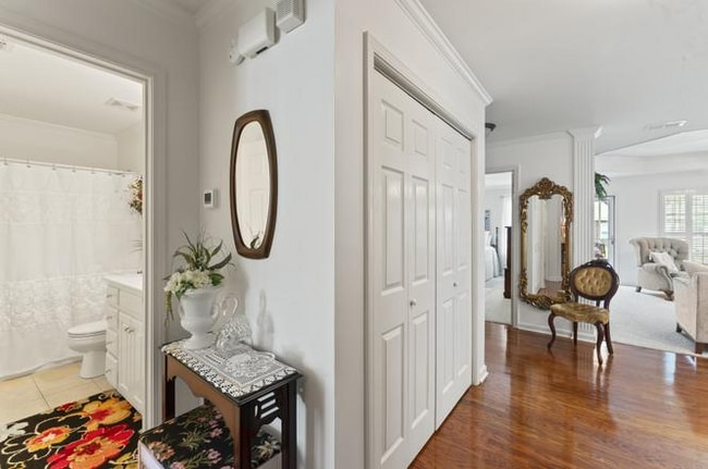 Photo - 2808 Stonehedge Dr