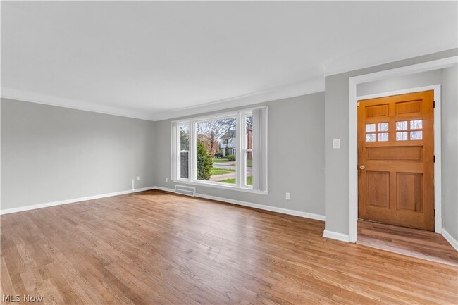 Photo - 16705 Glendale Ave