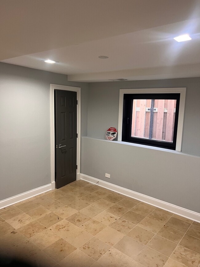 Bedroom two - 1717 W Huron St Unit 1