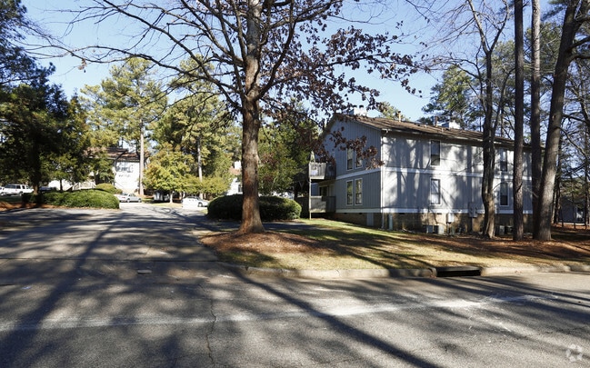 Primary Photo - Sweetbriar