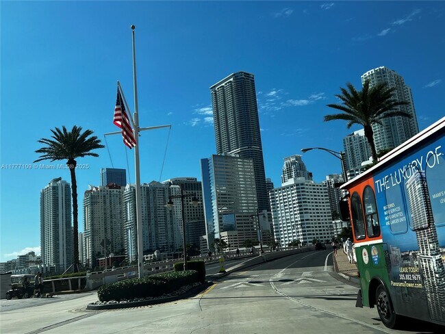 Photo - 540 Brickell Key Dr Condo Unit 1226