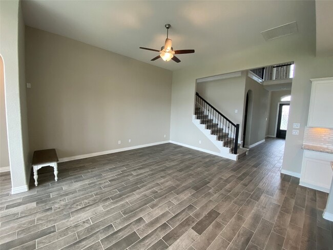 Photo - 7414 Evelyn Grv Dr