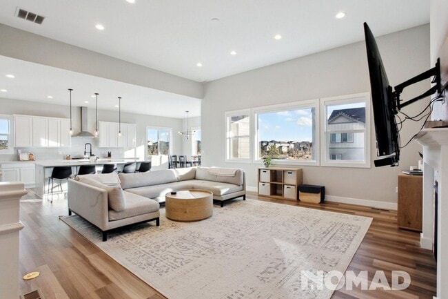 Photo - 268 Orion Ct