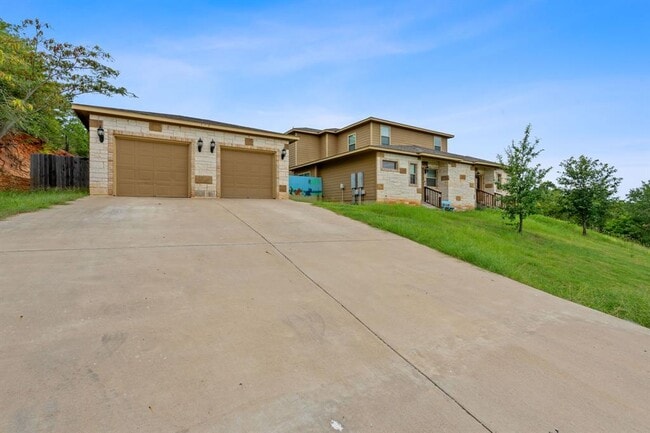 Building Photo - 134 Honopu Dr Rental