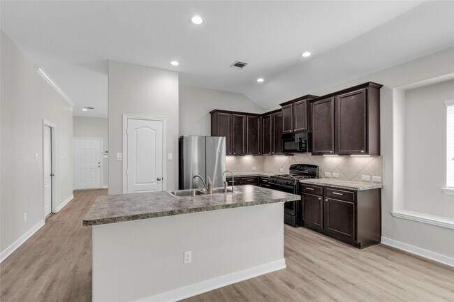 Photo - 1510 Bella Gdn Ct