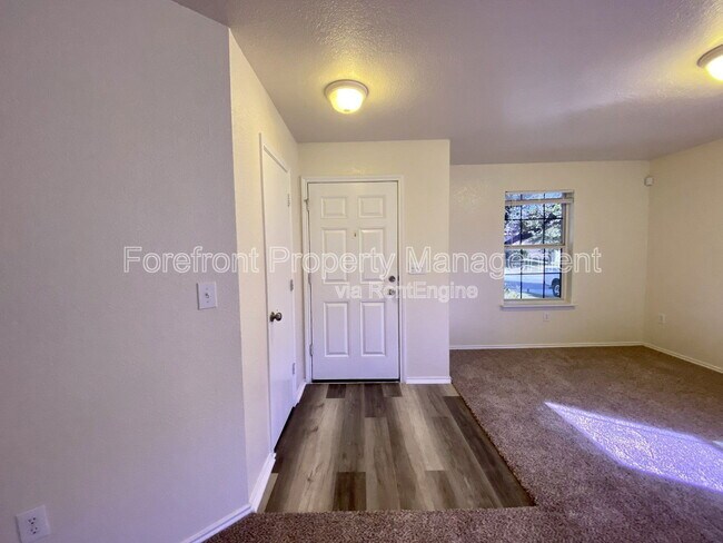 Photo - 11012 Dublin Briar