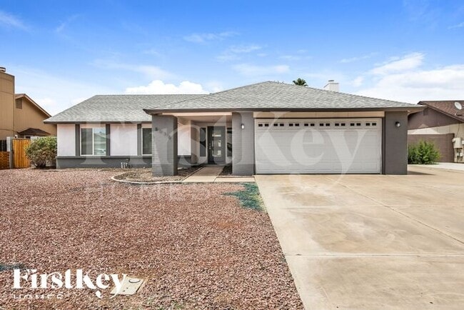 Photo - 8038 W Windrose Dr House