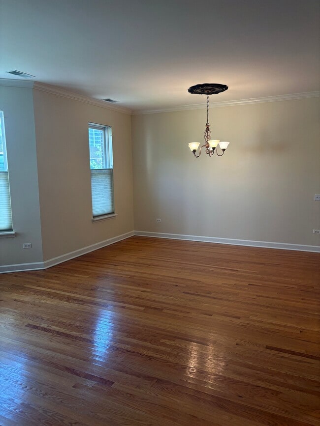 Photo - 4230 N Broadway Unit 2N
