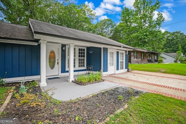 Photo - 217 Wynnmeade Pkwy