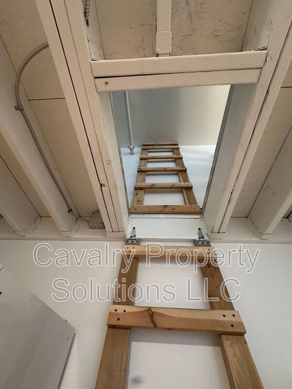 Photo - 1831 W Michigan St