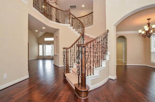 Photo - 510 McAllister Ave