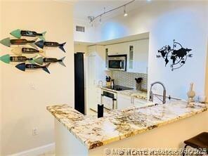 Photo - 815 NW Flagler Ave Unit 204