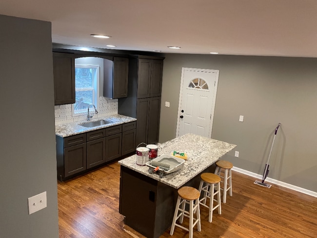 Photo - 9914 England Dr